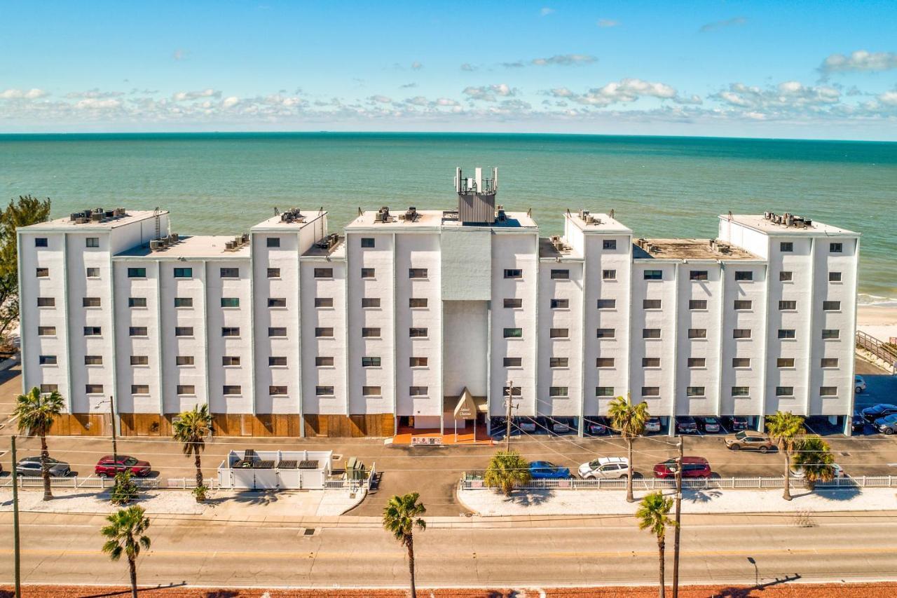 Sunset Chateau 409 St. Pete Beach Exterior foto